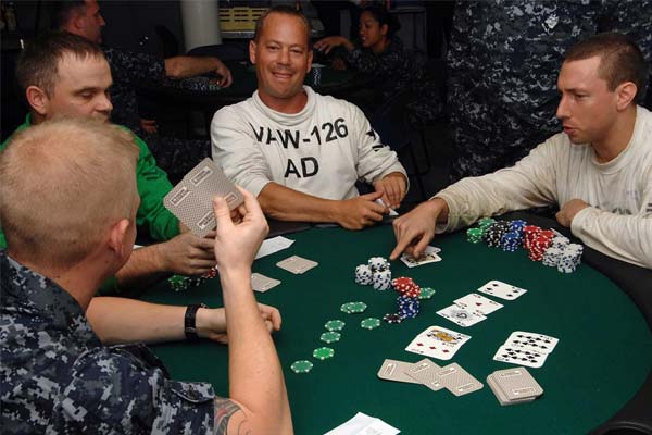 Kinh nghiệm chơi game Poker như chuyên gia cùng Thabet