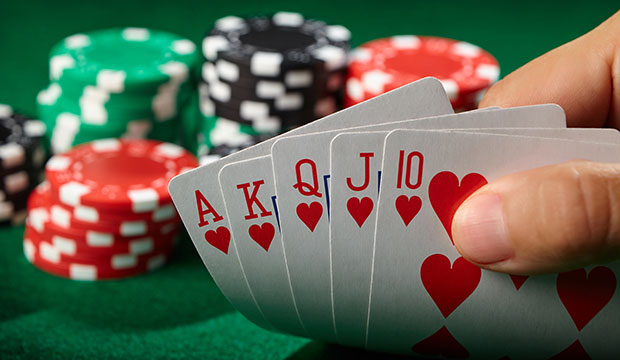 Bí kíp chơi Poker tại Yo88 – không cần bài mạnh vẫn thắng lớn
